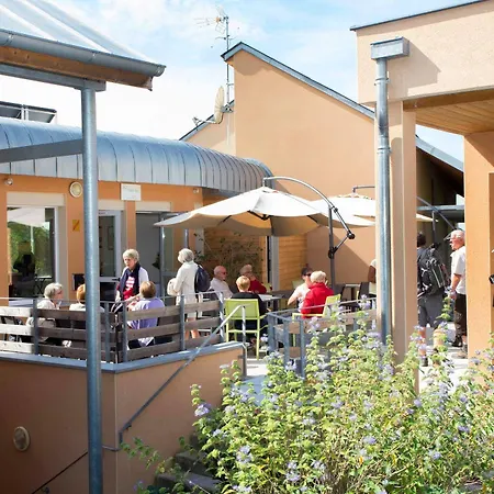 La Maison Des Cent Vallees Guest house 2*